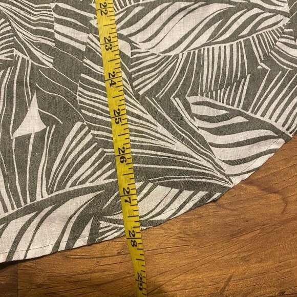 Chico's Button Down Shirt Blouse Sz 3. 5 - 18 Olive Green Floral Linen Vacation - Picture 5 of 5